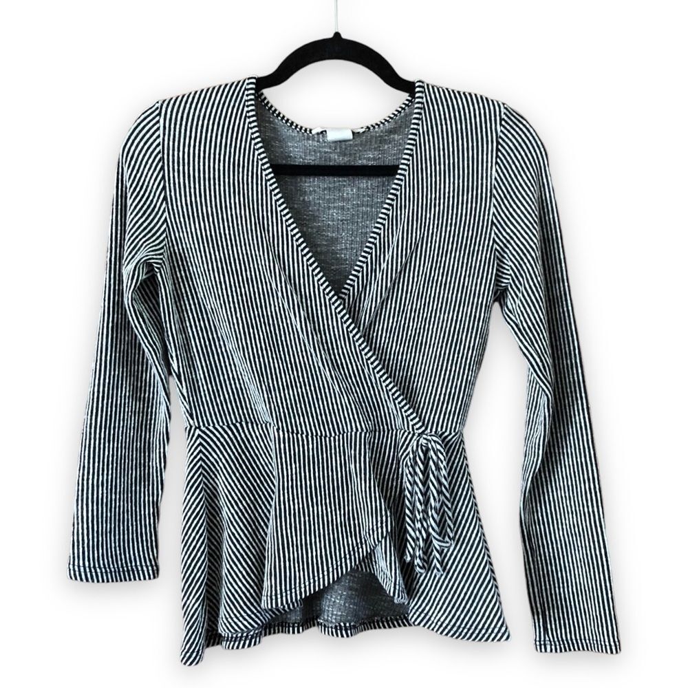 Caution to the Wind Black & White Stripe Faux Wrap Long Sleeve Top Size Small